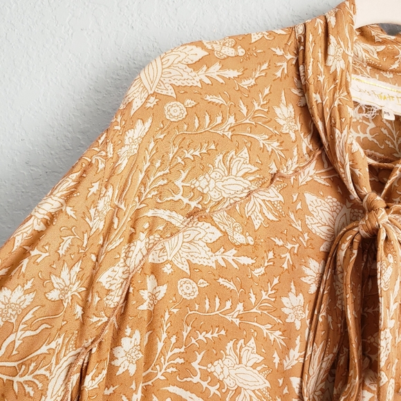 Jens Pirate Booty Long Sleeve Buttondown Floral Bohemian Buccaneer Blouse - Picture 5 of 8